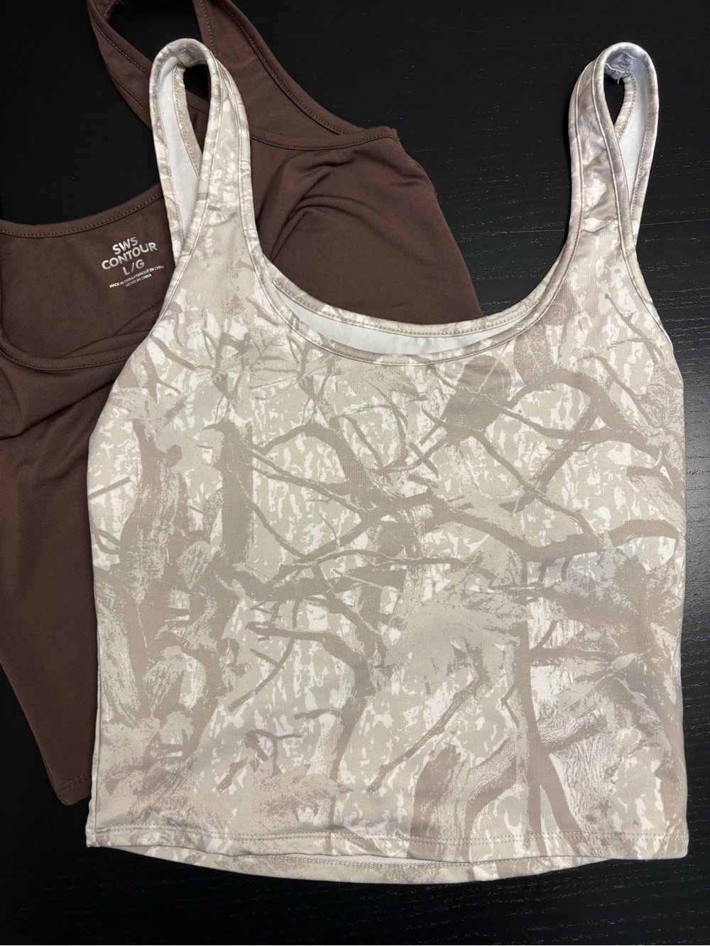 SWS Large Tank Tops x 2 - Picture 2 of 4
